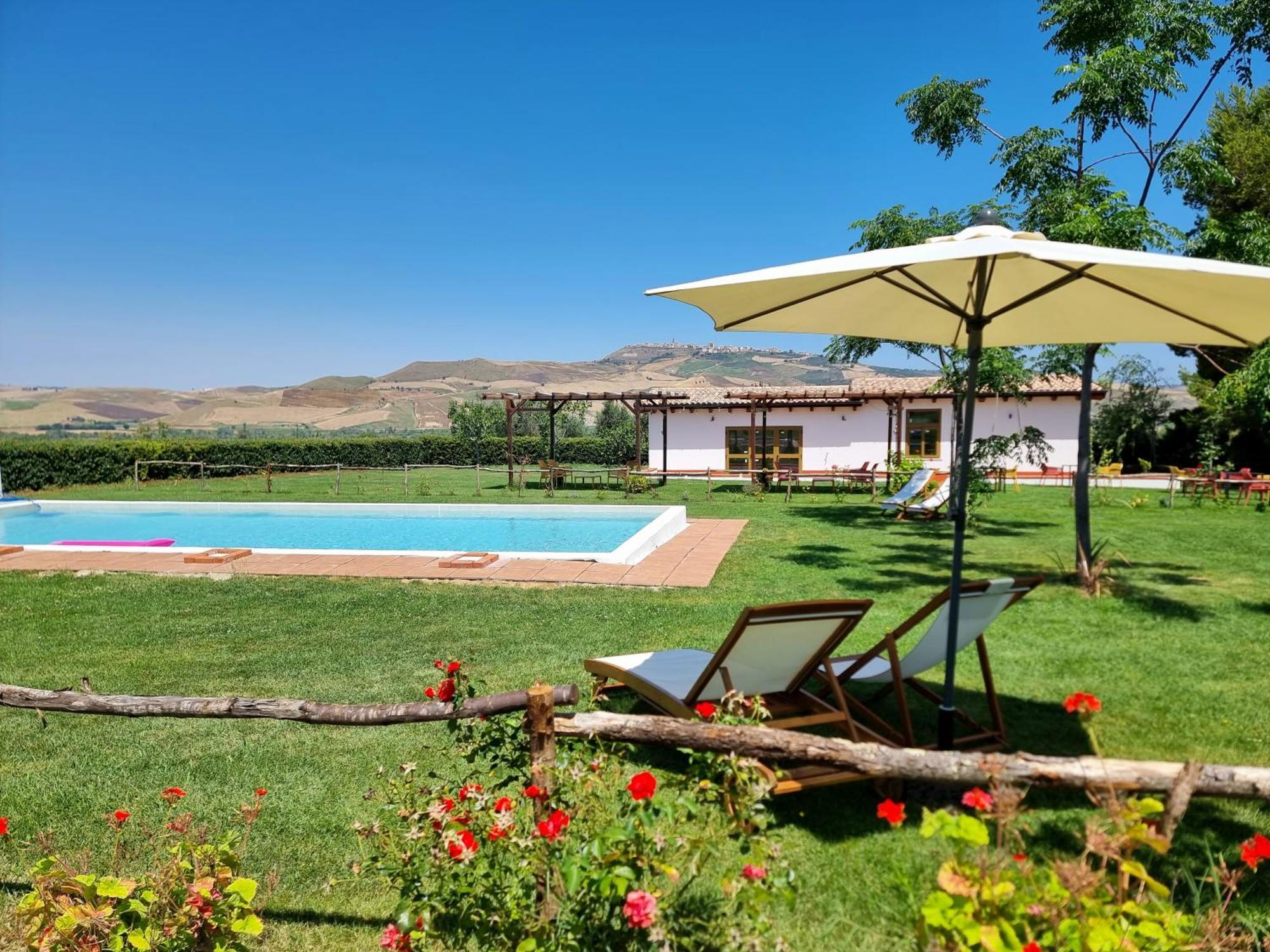Agriturismo Essentia Dimora Rurale Larino Ngoại thất bức ảnh